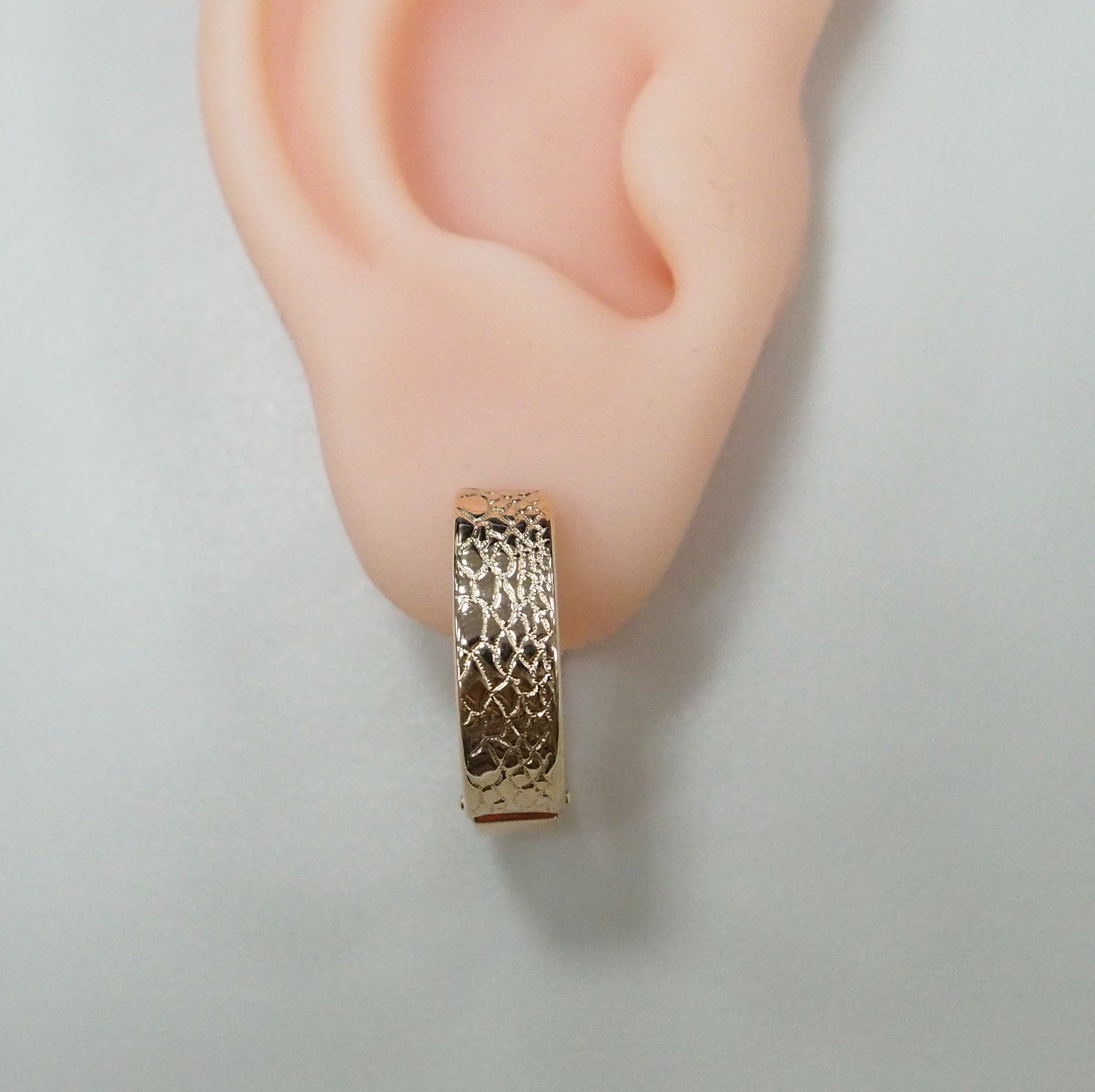 Серьги из золота